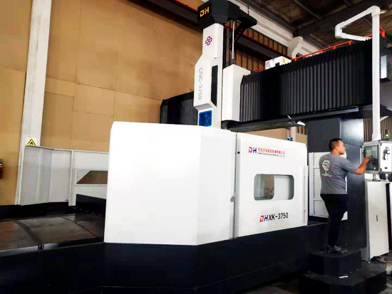 究竟哪個品牌做的數(shù)控龍門銑床好？