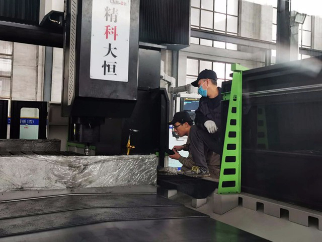 數(shù)控龍門銑床加工范圍有哪些？可以適用什么行業(yè)