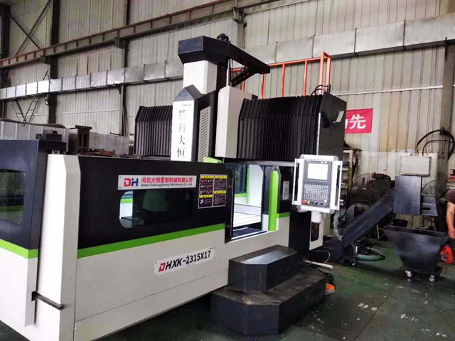 數(shù)控龍門銑床多少錢一臺？